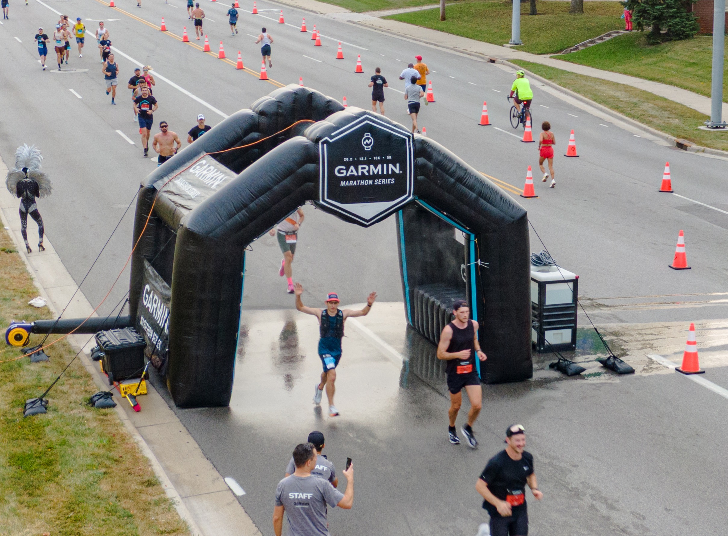 11 Garmin Toledo Marathon Tunnel Misters